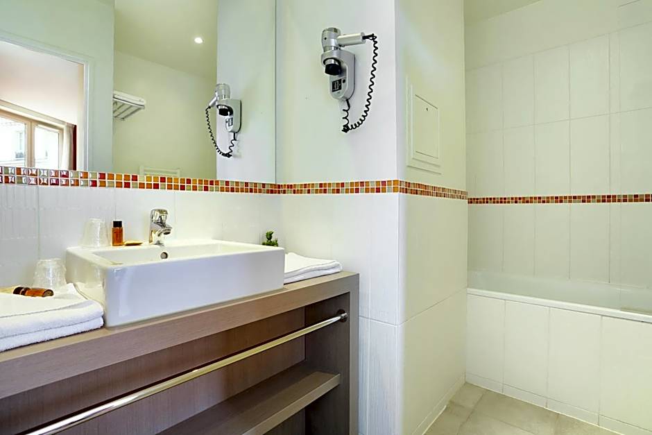 Le Grand Hotel De Normandie