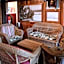 Heriot Bay Inn