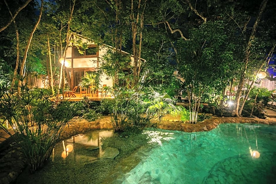 Nahouse Jungle Lodges