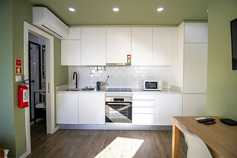 Loios Studios and Apartments