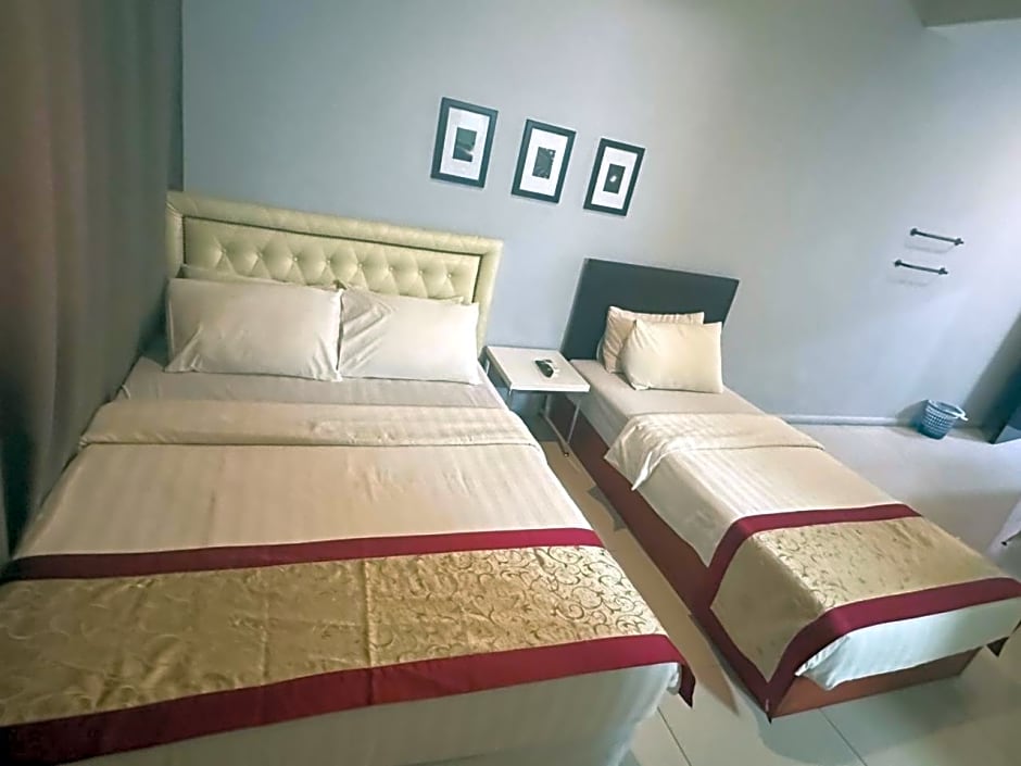 KINGSMAN BOUTIQUE HOTEL