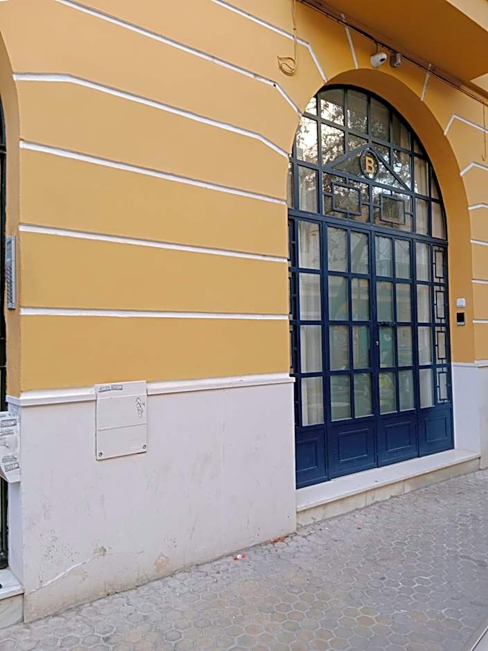 Arco Macarena Lofts by SHS