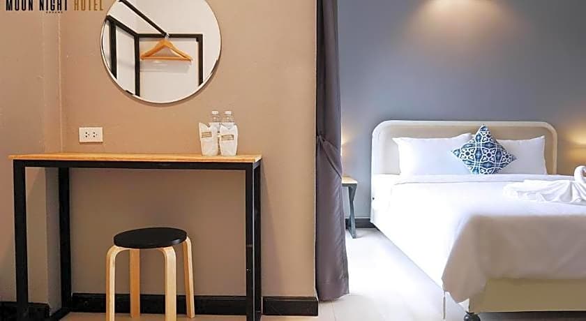 The Moon Night Ao Nang Hotel