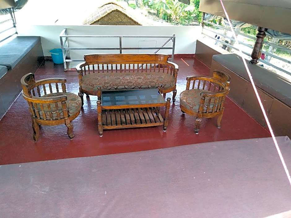 Vaishnav Houseboat