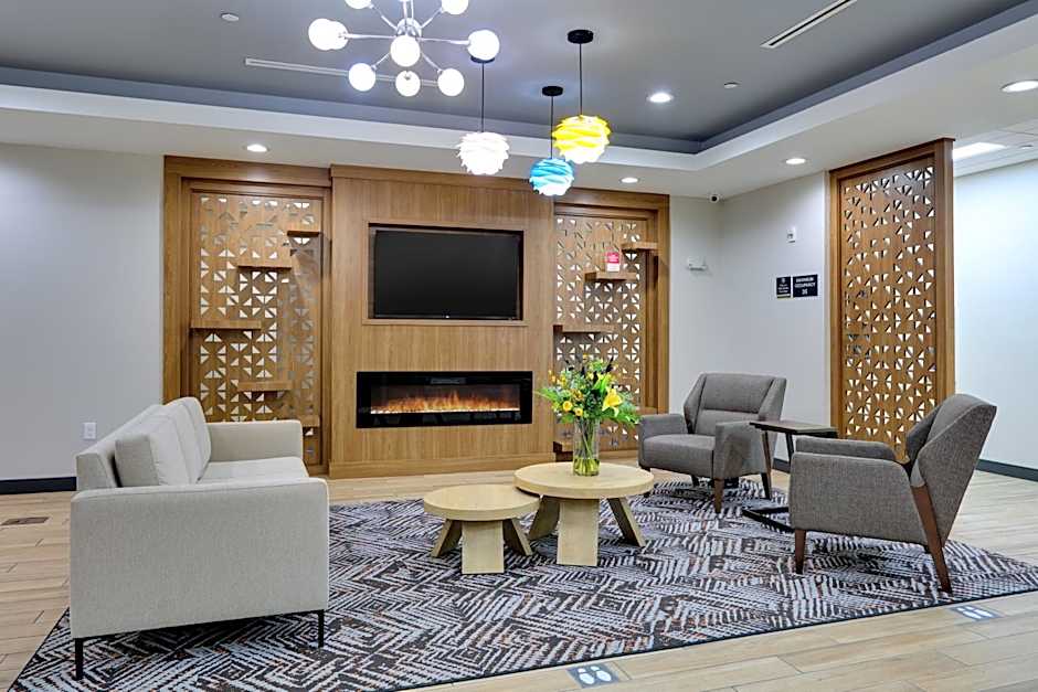 Candlewood Suites DFW West - Hurst By IHG