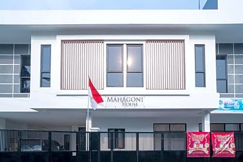 Mahagoni House Bogor Syariah RedPartner