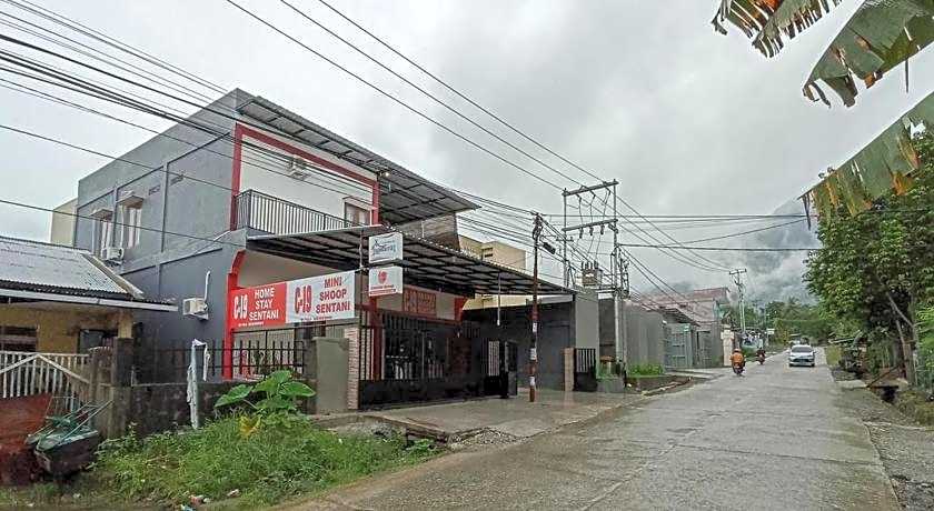 RedDoorz Syariah near Sentani City Square