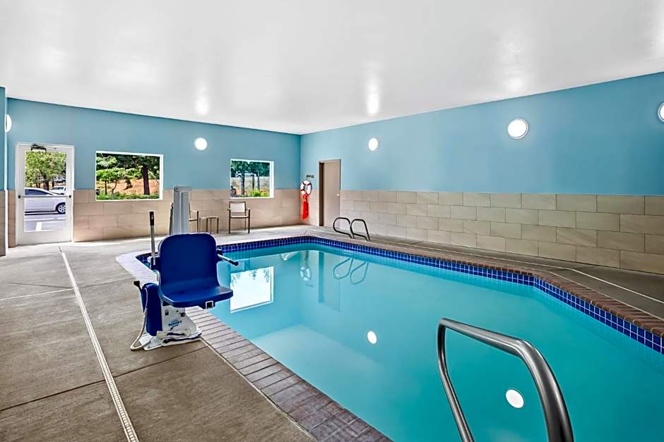 Holiday Inn Express & Suites Tumwater - Olympia By IHG