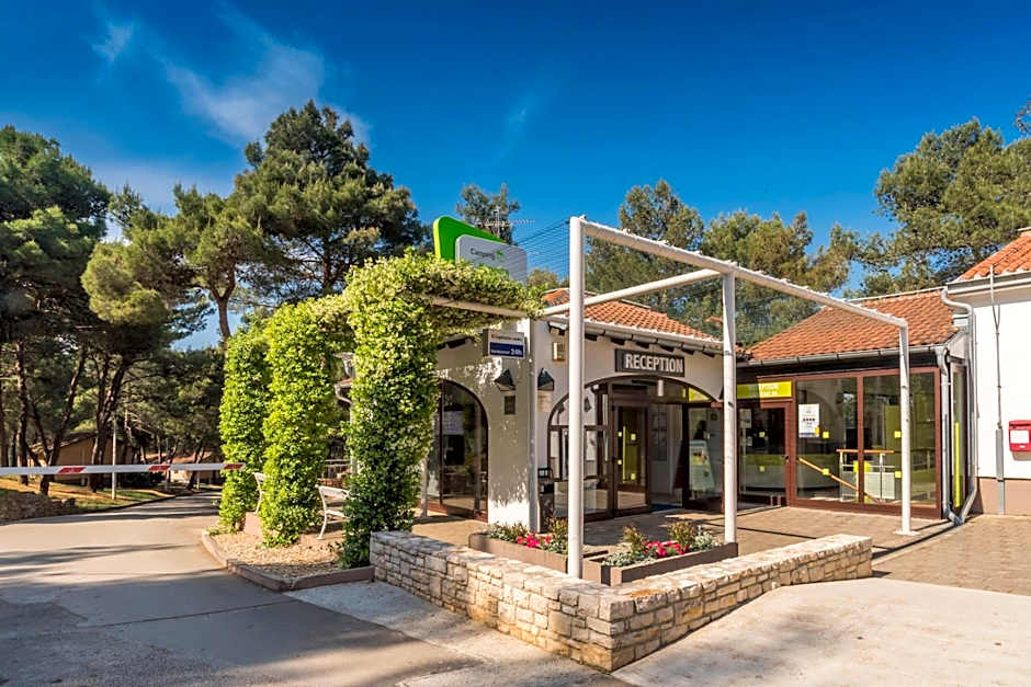 Apartments Kanegra Plava Laguna