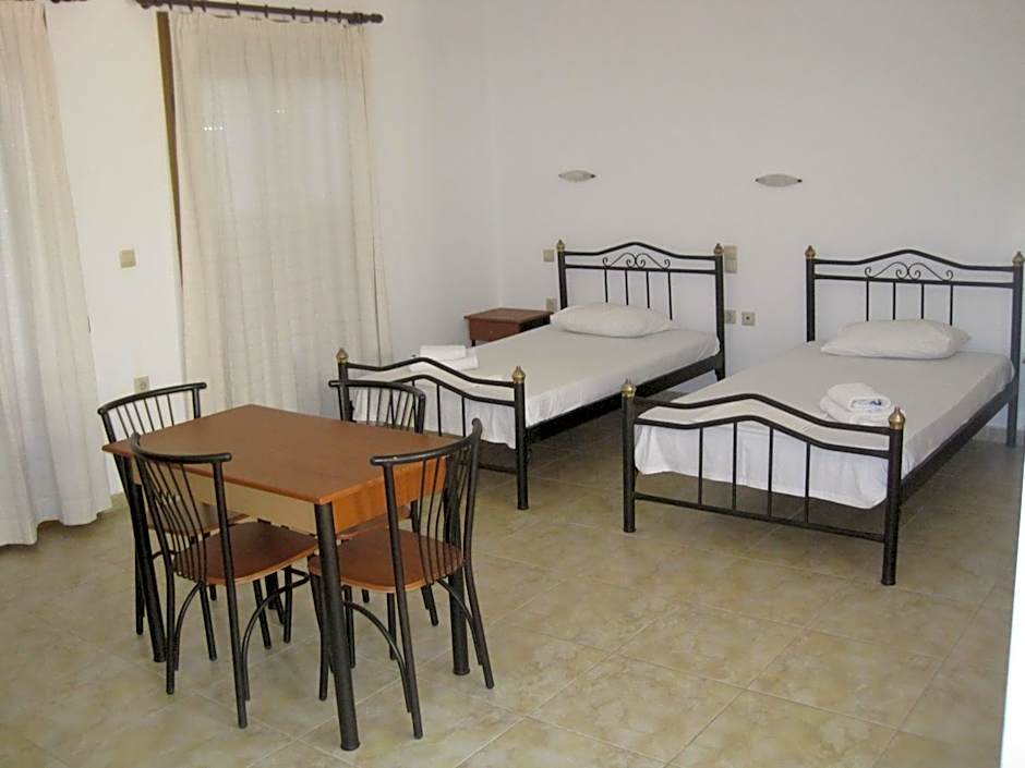 Sfinias Apartments