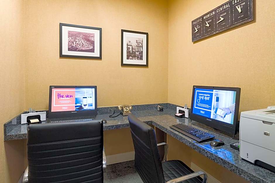 Hampton Inn By Hilton Manhattan - Times Square South - Newly Renovated
