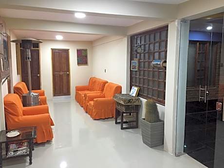 Tonito Hotel
