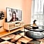 Chic 1BR Apt Urban Retreat Pool Parking Gym