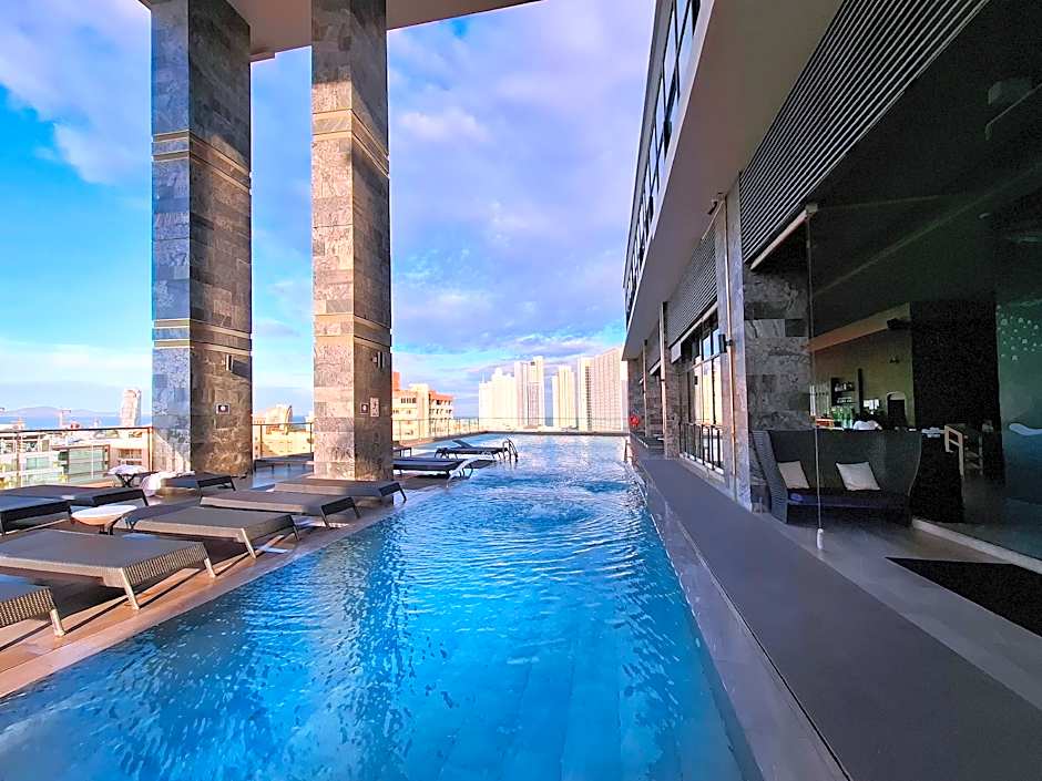 Brighton Grand Hotel Pattaya