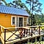 Ljugarn Semesterby