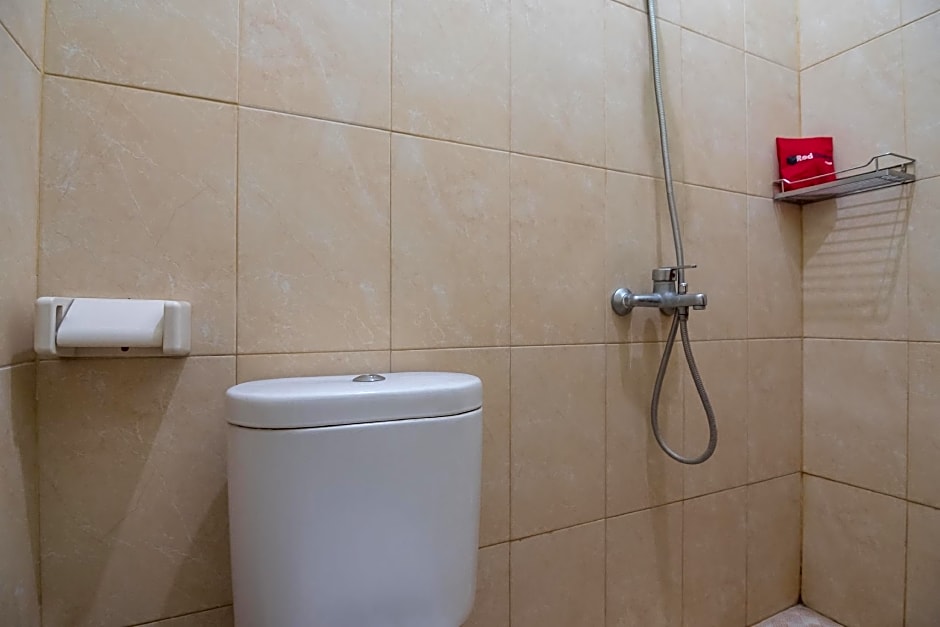 RedDoorz @ Hotel Griya Gatsu Lampung