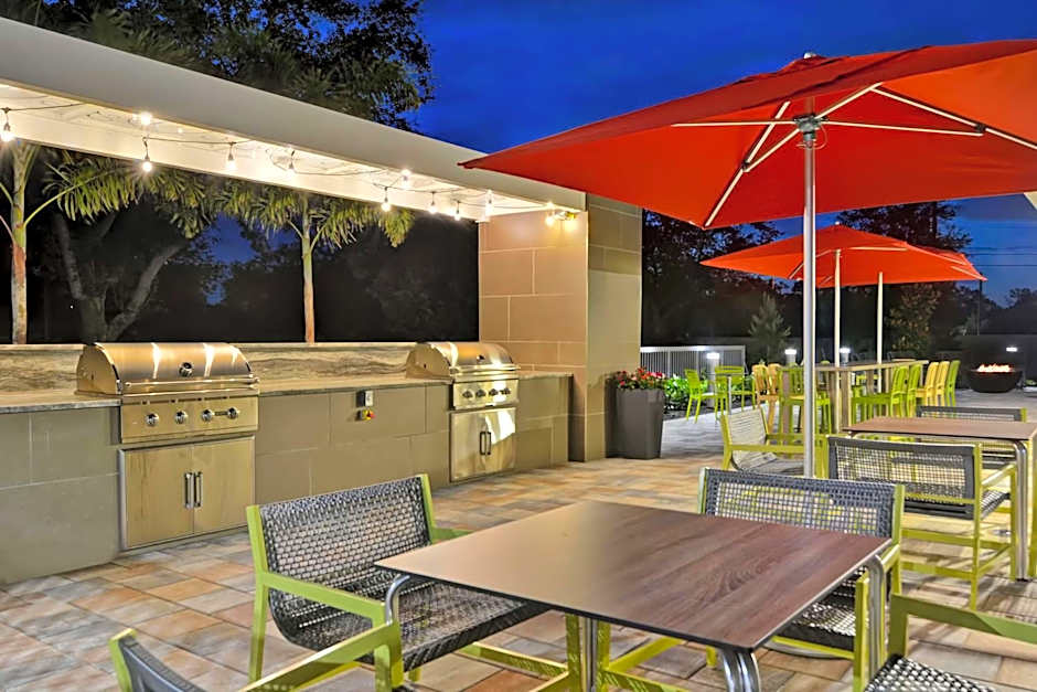 Home2 Suites by Hilton Naples I-75 Pine Ridge Road