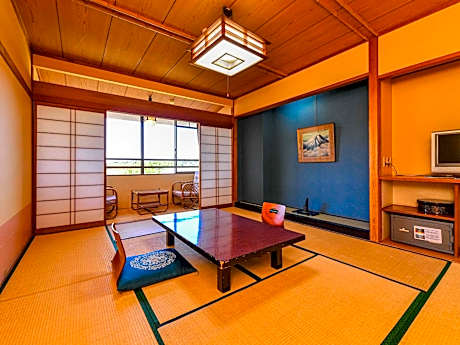 Japanese-Style Room