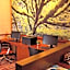 Courtyard by Marriott Seattle Sea-Tac Area