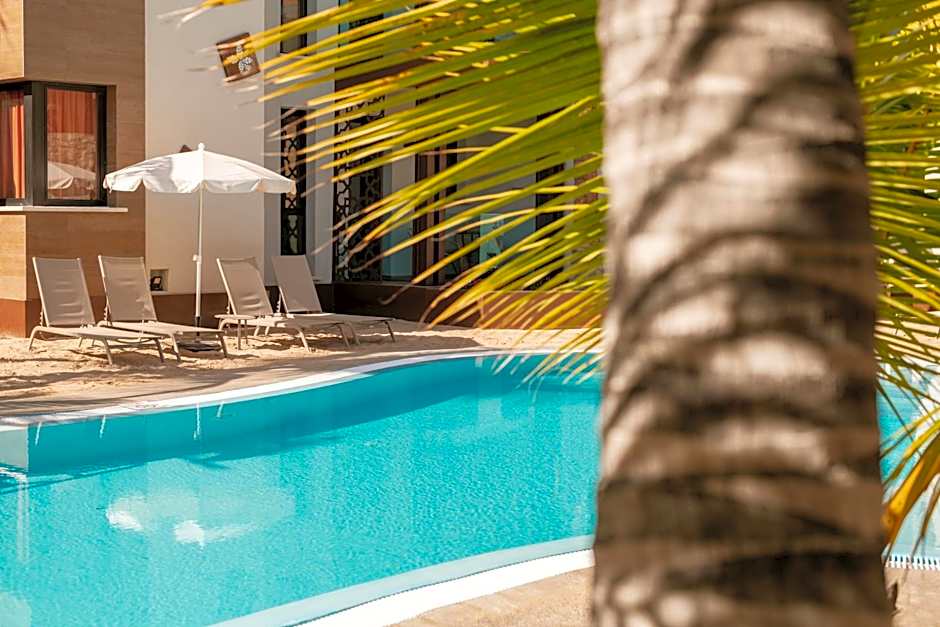 Alhambra Boutique Apartments by TAM Resorts