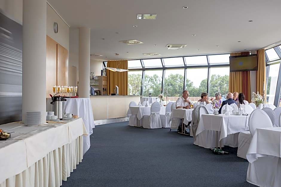 Hotel Motorsport Arena