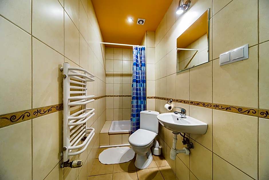 Hostel Tara
