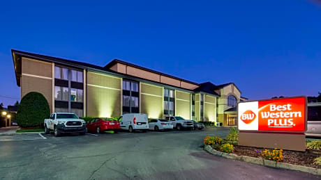 Best Western Plus Knoxville Cedar Bluff