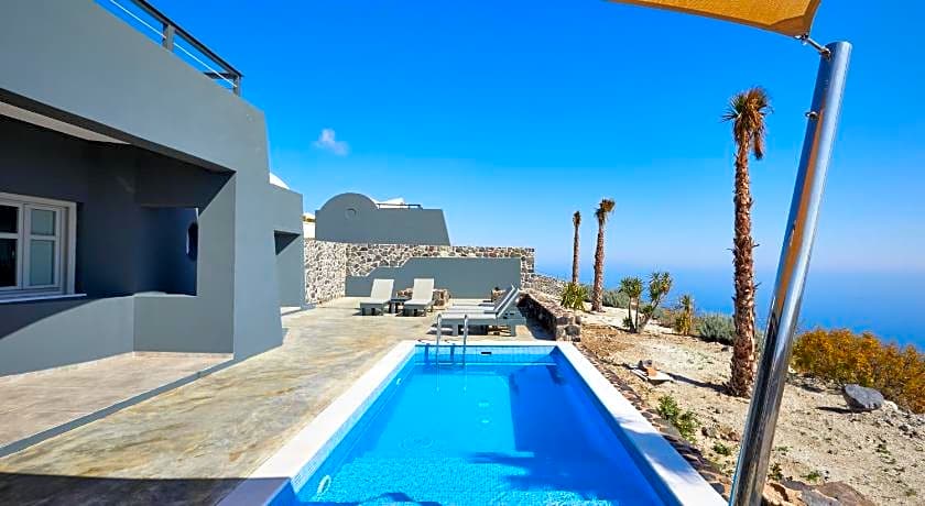 Theano Cave Suites & Villas