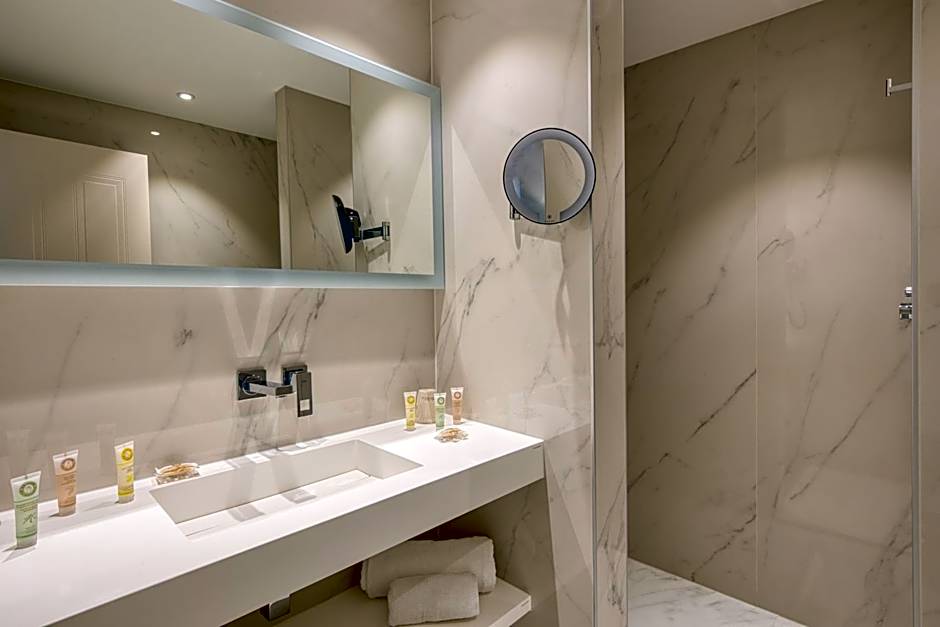 Best Western Plus Le Fairway Hotel & Spa Golf d'Arras