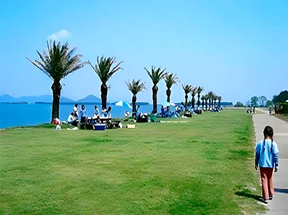Business Hotel Takara
