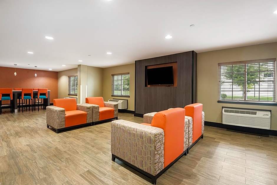 Studio 6 Lenexa - Overland Park