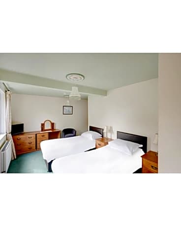 Twin Room with Private Bathroom