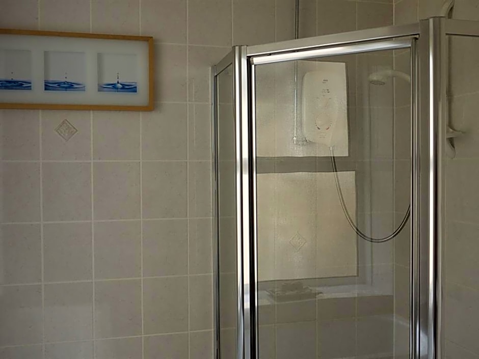 Donnington Guest House