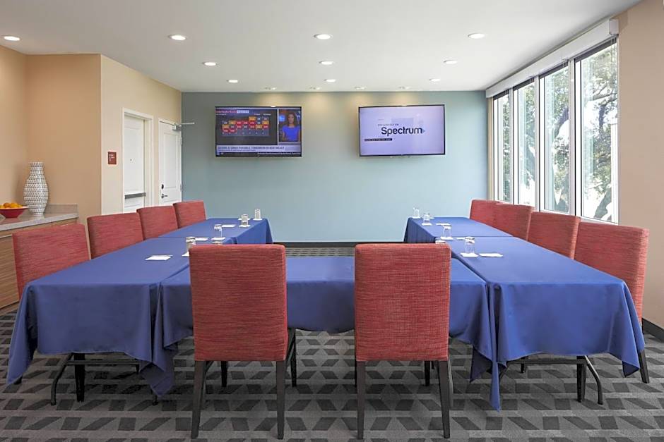 TownePlace Suites by Marriott Tampa South