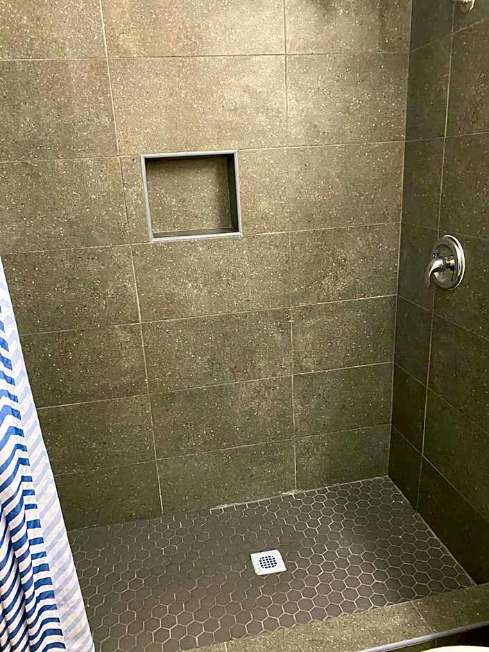 Texas Inn and Suites Raymondville