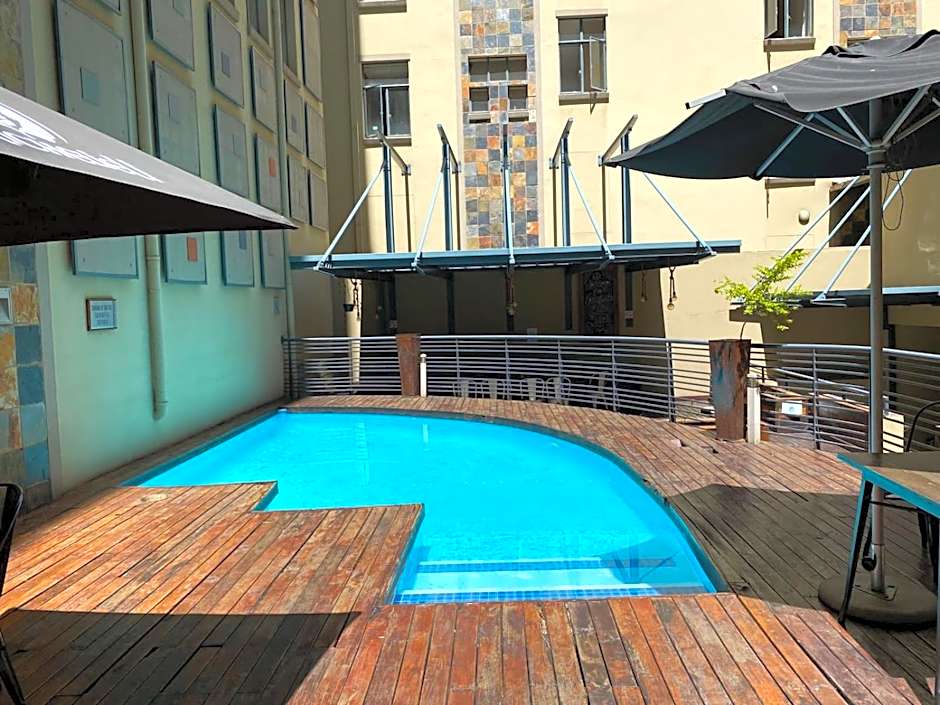 Mapungubwe Hotel Apartments Marshalltown