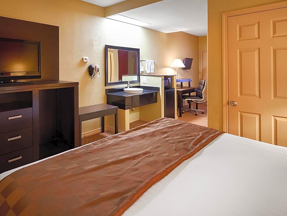 SureStay by Best Western Monroe