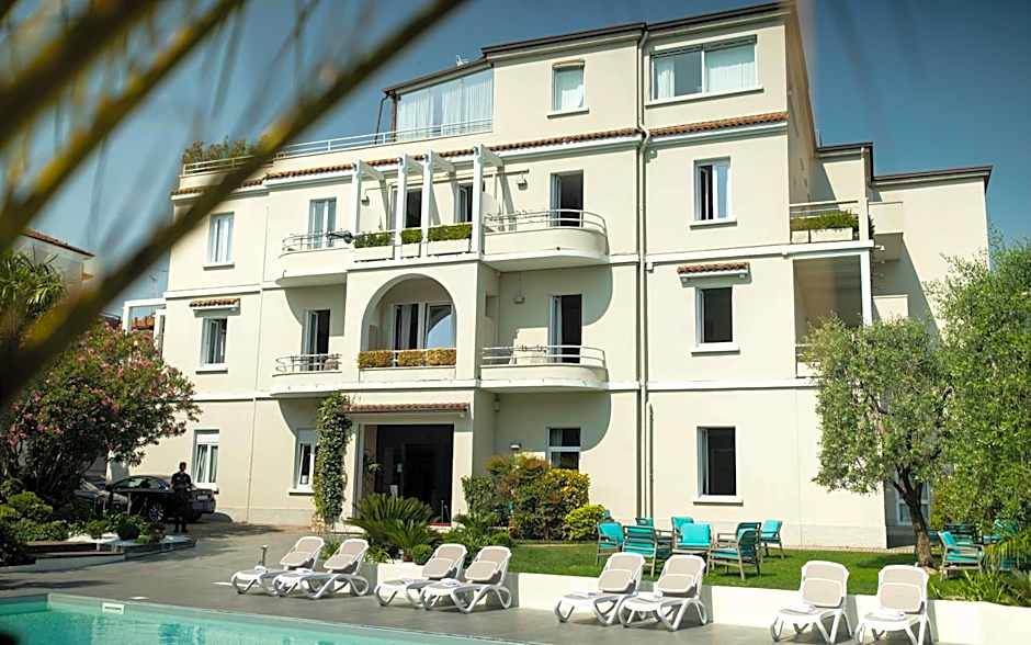 Hotel Benaco
