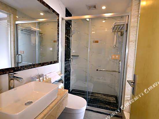 Companion Departure Hotel
