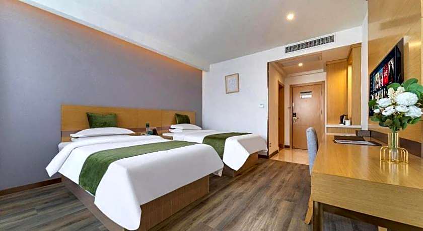 GreenTree Inn Nantong Zhangzhishan Town Deli Plaza Express Hotel