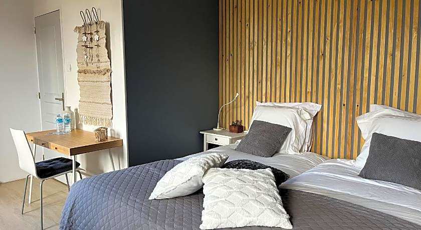 La Maison du Chevalier - Chambres et tables d'hotes - adults only