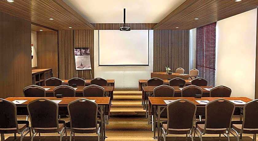 Mercure Bali Legian Hotel