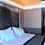 Adonis City Hotel