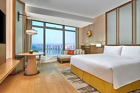 King Executive Room With River View