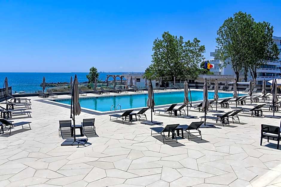 HOTEL TOPAZ 4* CAP AURORA