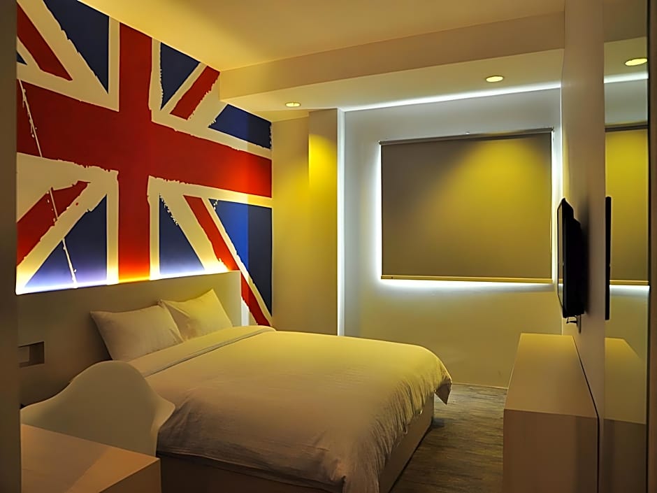 Summer Bed And Breakfast Hotel