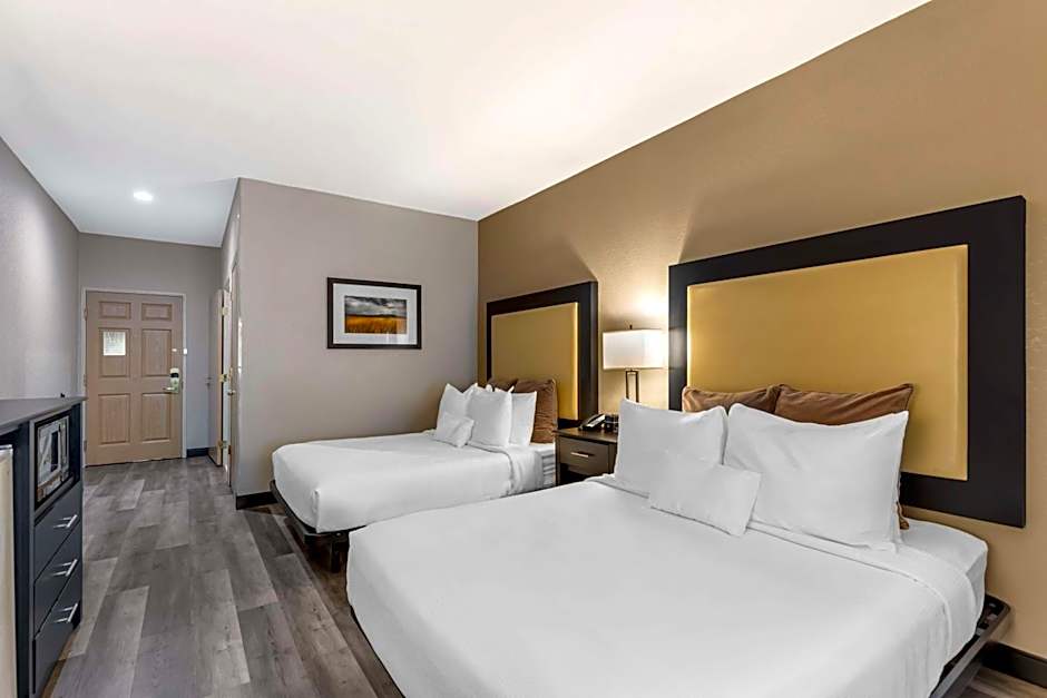 Best Western Plus Des Moines West Inn And Suites