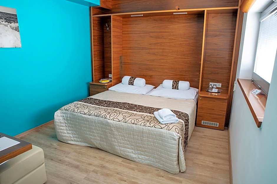 Restaurant & Design Hotel Noem Arch