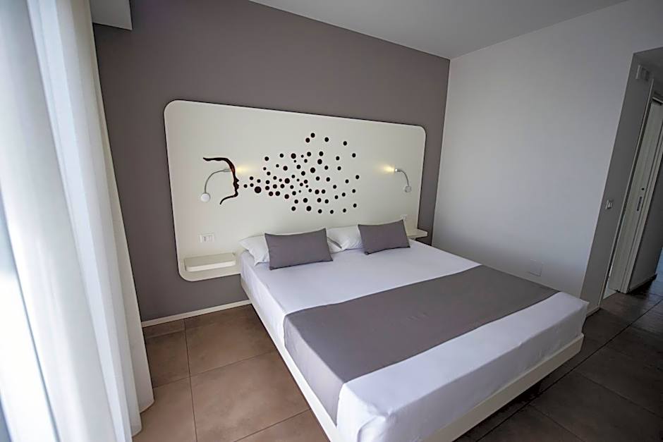 Aether Suites Tropea - Free Private Parking