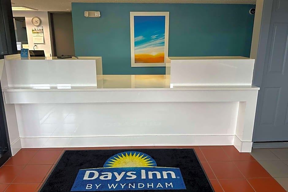 Days Inn by Wyndham Columbus Worthington